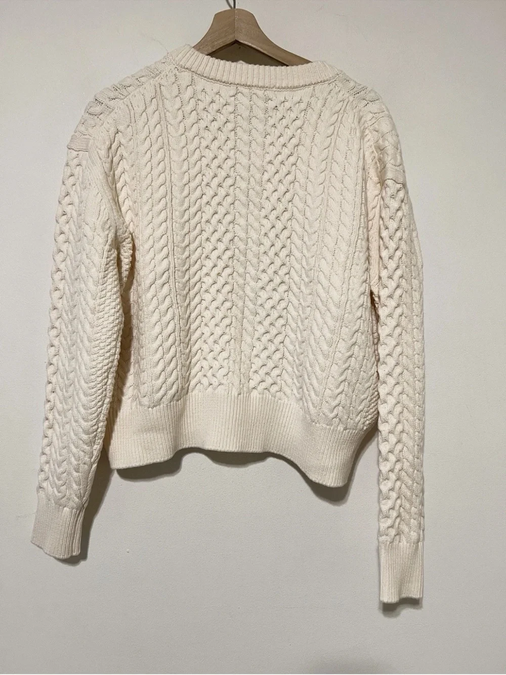 NWT CAARA Women's Cream Cable Chunky Knit Cardigan Sweater Size Medium M23